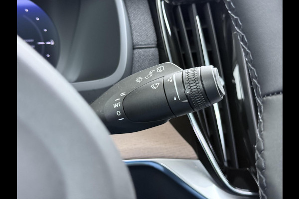 Volvo XC90 2.0 T8 Plug-in hybrid AWD Plus Bright 7-PERSOONS |1200KM| VOL OPTIES | HEAD-UP | WINTERPAKKET | HARMAN & KARDON | PANORAMADAK | MEMORY STOELEN | MATRIX-LED | 360 CAMERA | RIJKLAAR MET VOLLEDIGE VOLVO FABRIEKSGARANTIE