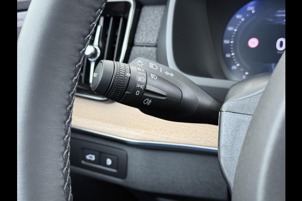 Volvo XC90 2.0 T8 Plug-in hybrid AWD Plus Bright 7-PERSOONS |1200KM| VOL OPTIES | HEAD-UP | WINTERPAKKET | HARMAN & KARDON | PANORAMADAK | MEMORY STOELEN | MATRIX-LED | 360 CAMERA | RIJKLAAR MET VOLLEDIGE VOLVO FABRIEKSGARANTIE