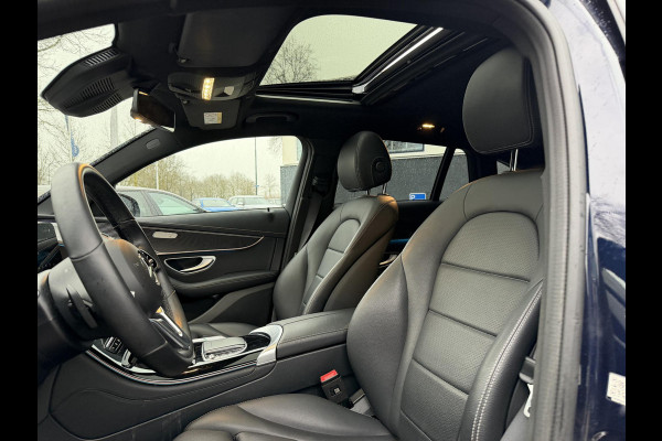 Mercedes-Benz EQC 400 4MATIC Business Solution AMG 80 kWh SOH 97% | SCHUIFDAK | ELEKTRISCHE TREKHAK | CAMERA | MERCEDES DEALER ONDERHOUDEN | AMBILIGHT SFEERVERLICHTING | RIJKLAAR GELEVERD MET 12 MND BOVAG GARANTIE|