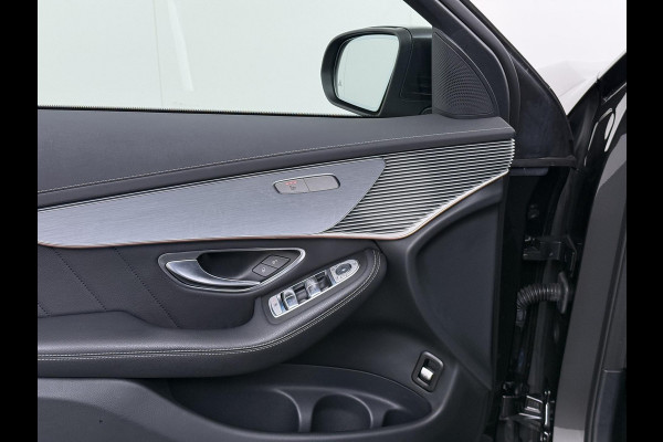 Mercedes-Benz EQC 400 4MATIC Business Solution AMG 80 kWh | SOH 94% | ADAPTIVE CRUISE CONTROL| ELEK. ACHTERKLEP| CAMERA| COMPLETE AUTO|