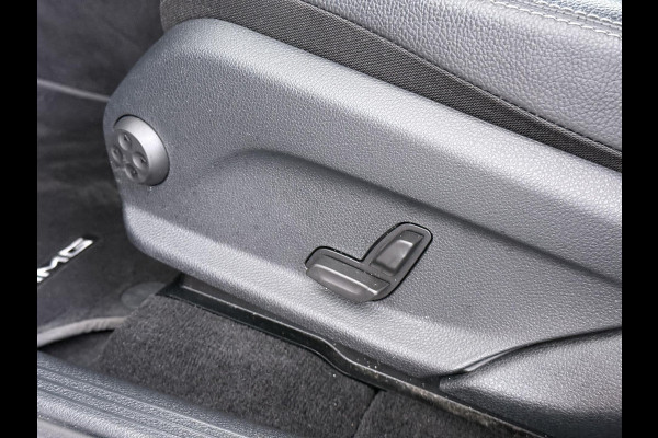 Mercedes-Benz EQC 400 4MATIC Business Solution AMG 80 kWh | SOH 94% | ADAPTIVE CRUISE CONTROL| ELEK. ACHTERKLEP| CAMERA| COMPLETE AUTO|