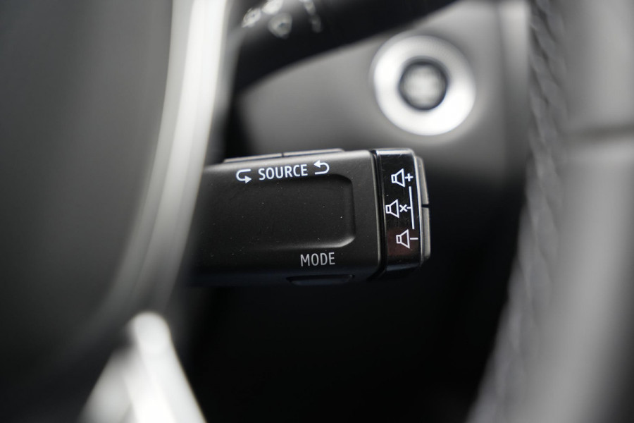 Renault Captur 1.0 TCe 100 Bi-Fuel Zen Navigatie DAB+ LED Cruise Lane Assist LPG