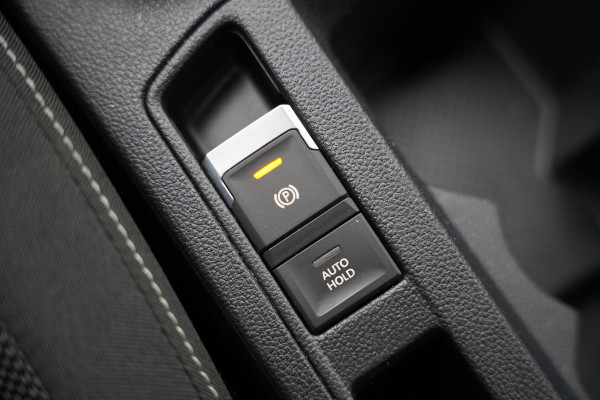 Volkswagen T-Roc 1.0 TSI Life Adaptive Cruise Virtual Dashb. Camera PDC Airco Trekhaak