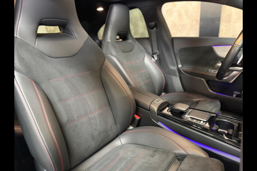 Mercedes-Benz CLA-Klasse 200 Business Solution AMG | Pano | Memory | Multibeam | Keyless | Sfeerverlichting