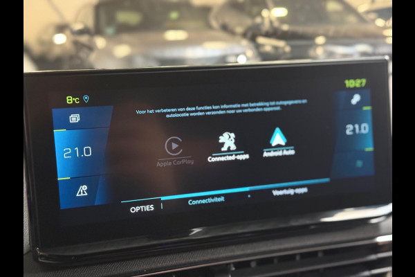 Peugeot 3008 1.6 HYbrid4 300 GT Pack Business | Pano | Focal | Nachtzicht | Trekhaak | Keyless | CarPlay