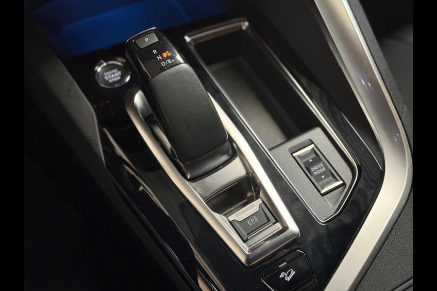 Peugeot 3008 1.6 HYbrid4 300 GT Pack Business | Pano | Focal | Nachtzicht | Trekhaak | Keyless | CarPlay