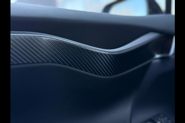 Tesla Model X 75D Base Auto Pilot Trekhaak Black Pack