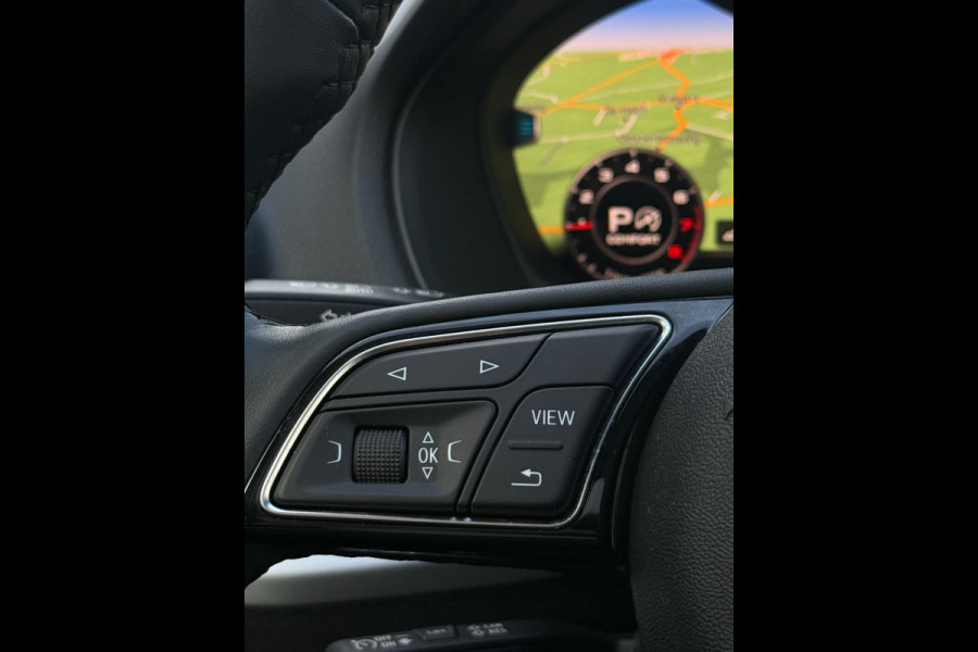 Audi Q2 35 TFSI 2x S-Line CarPlay Camera LED