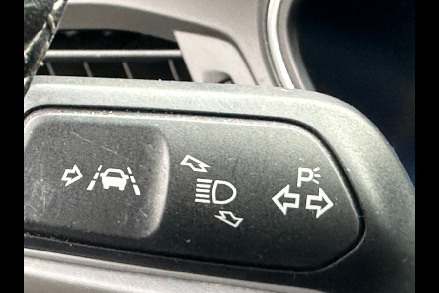 Ford FOCUS Wagon 1.0 EcoBoost Titanium X Business VIRTUAL|TREKHAAK