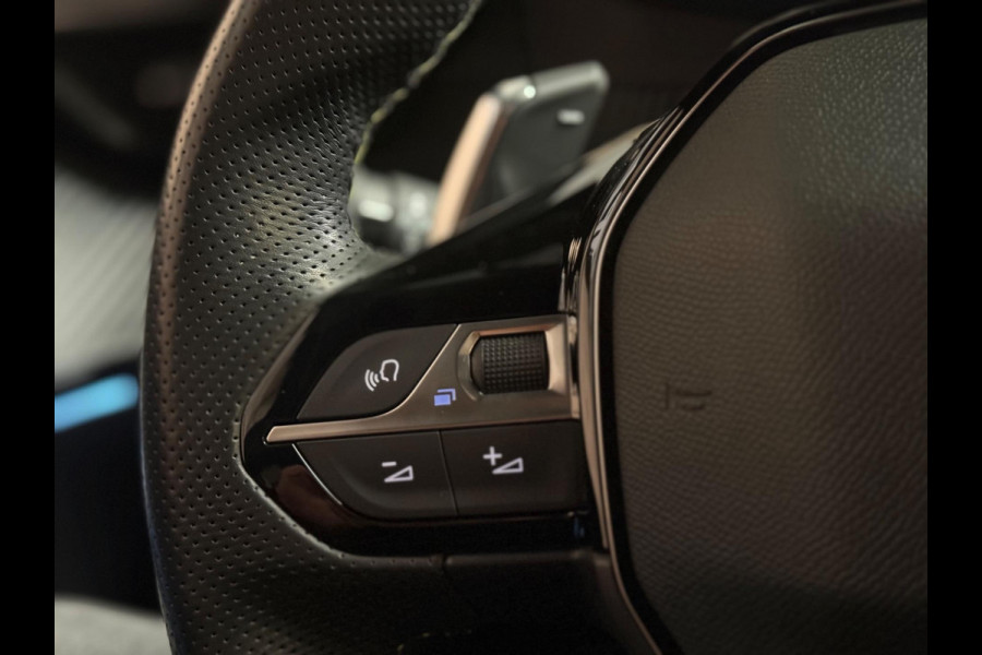 Peugeot 2008 1.2 PureTech GT Pack | Pano | BTW | ACC | Sfeerverlichting | Keyless | Stoelverwarming