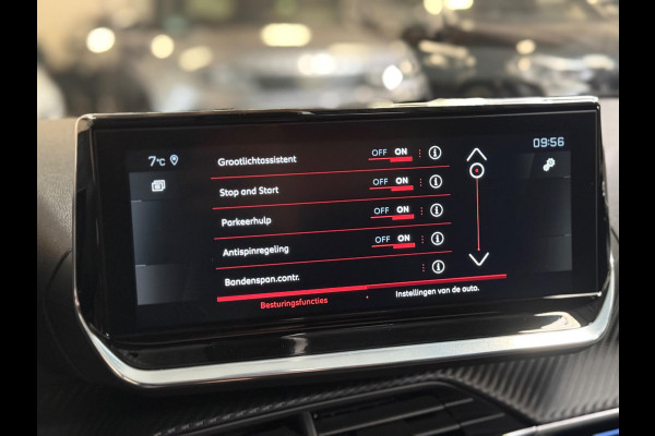 Peugeot 2008 1.2 PureTech GT Pack | Pano | BTW | ACC | Sfeerverlichting | Keyless | Stoelverwarming