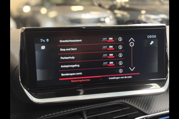 Peugeot 2008 1.2 PureTech GT Pack | Pano | BTW | ACC | Sfeerverlichting | Keyless | Stoelverwarming