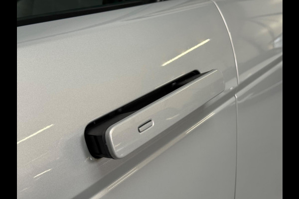 Land Rover Range Rover Evoque 1.5 P300e AWD R-Dynamic HSE | Pano | Leer | Keyless | Meridian | Stoel-/Stuurverwarming | ACC