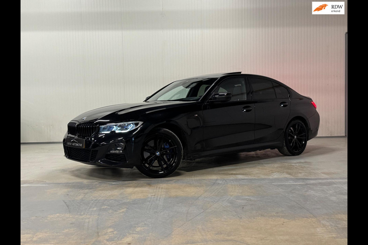BMW 3-serie 330e eDrive Edition | M-SPORT | SCHUIF/KANTEL | HUD | H&K | LED | SHADOW LINE