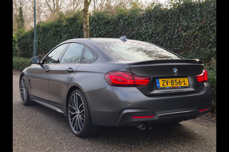BMW 4 Serie 420i Gran Coupé M Sport Individual MAT Grey Orig BMW Performance 20inch Apple CarPlay High Executive
