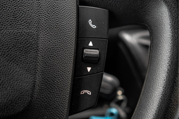 Peugeot Boxer 330 2.2 BlueHDi 120 L2H2 Premium | Camera | Cruise | Navi | Airco | Trekhaak