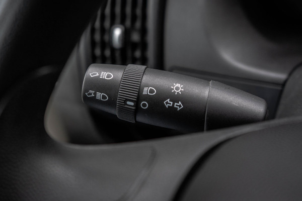 Peugeot Boxer 330 2.2 BlueHDi 120 L2H2 Premium | Camera | Cruise | Navi | Airco | Trekhaak