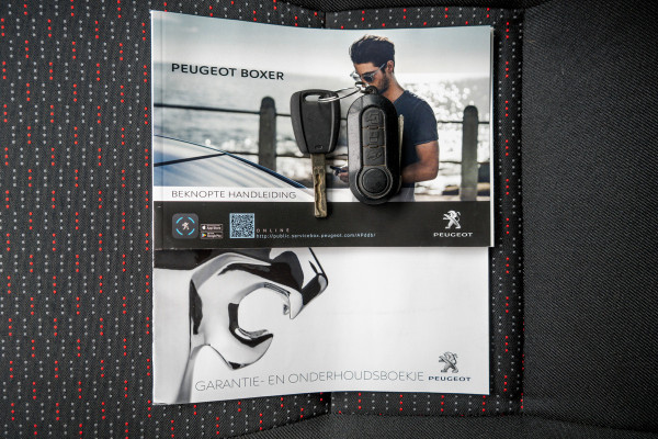 Peugeot Boxer 330 2.2 BlueHDi 120 L2H2 Premium | Camera | Cruise | Navi | Airco | Trekhaak