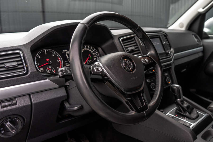Volkswagen Amarok 3.0 TDI V6 L2H1 | 4Motion | DC | Highline | 225 PK | LED | Camera | Cruise | PDC | Trekhaak | Airco