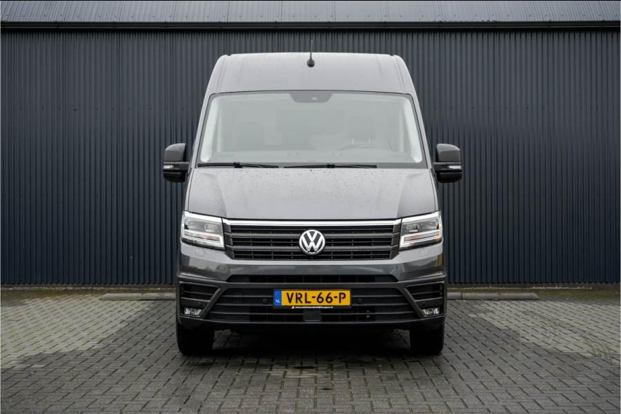 Volkswagen Crafter 35 2.0 TDI L5H3 Highline | 177PK | Stoelmassage | LED | Camera | Automaat | Carplay | Cruise | Navi | Airco | Trekhaak | Stoelma