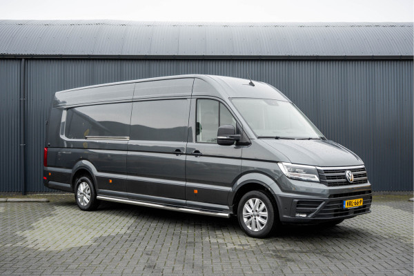 Volkswagen Crafter 35 2.0 TDI L5H3 Highline | 177PK | Stoelmassage | LED | Camera | Automaat | Carplay | Cruise | Navi | Airco | Trekhaak | Stoelma