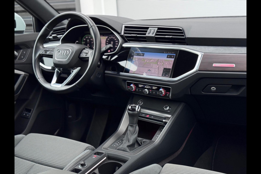 Audi Q3 Sportback 45 TFSI e S Edition Pano/360/Sfeer/Keyless