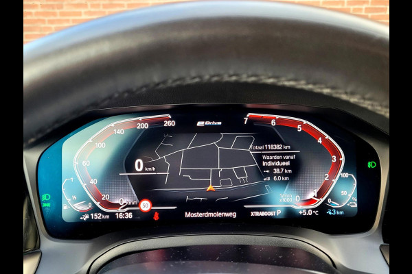 BMW 3-serie 330e Sport Line 292PK, M-stuur, HIFI, Leer, (1e eig. NL NAP)
