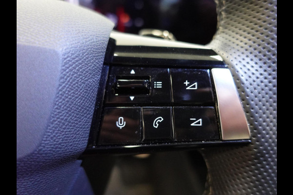 Opel Astra 1.2 130pk GS Line Automaat | Climate control | Adaptive cruise control | LED | Voorstoelen verwarmd | Stuurwiel verwarmd | Achteruitrij camera 360* | Sfeer verlichting | Apple Carplay/ Android auto