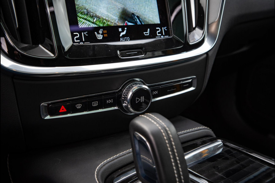 Volvo V60 2.0 T8 AWD Polestar Engineered Panodak HUD Adapt. cruise Stuurverw. Camera