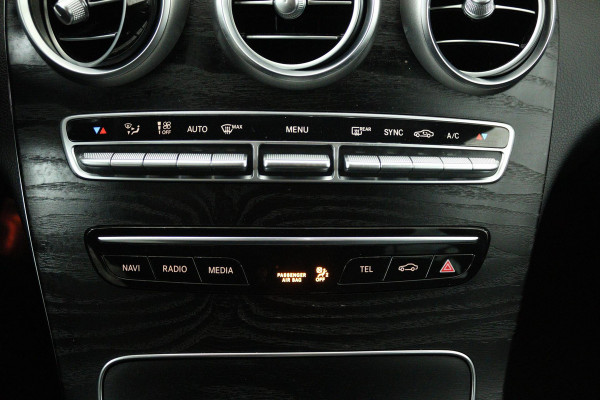 Mercedes-Benz C-Klasse Estate 180 Business Solution AMG Automaat (NAVIGATIE, SFEERVERLICHTING, VIRTUAL, STOELVERWARMING, CAMERA)
