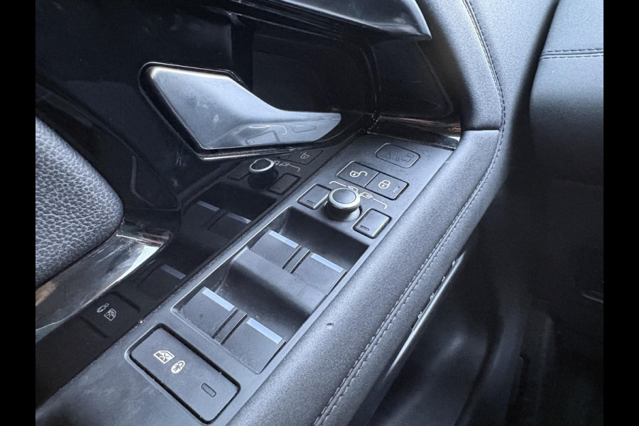 Land Rover Range Rover Evoque 1.5 P300e AWD R-Dynamic HSE | Cold Climate Pack | Memory Seats | Camera | Dealer onderhouden | Leder | Navigatie |