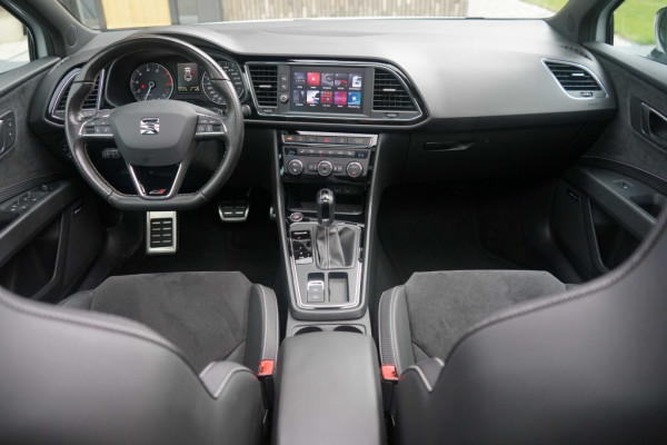 Seat Leon ST Leon 2.0 TSI Cupra 300 4Drive/JDStage1/Pano/Schalen/DCC/ACC