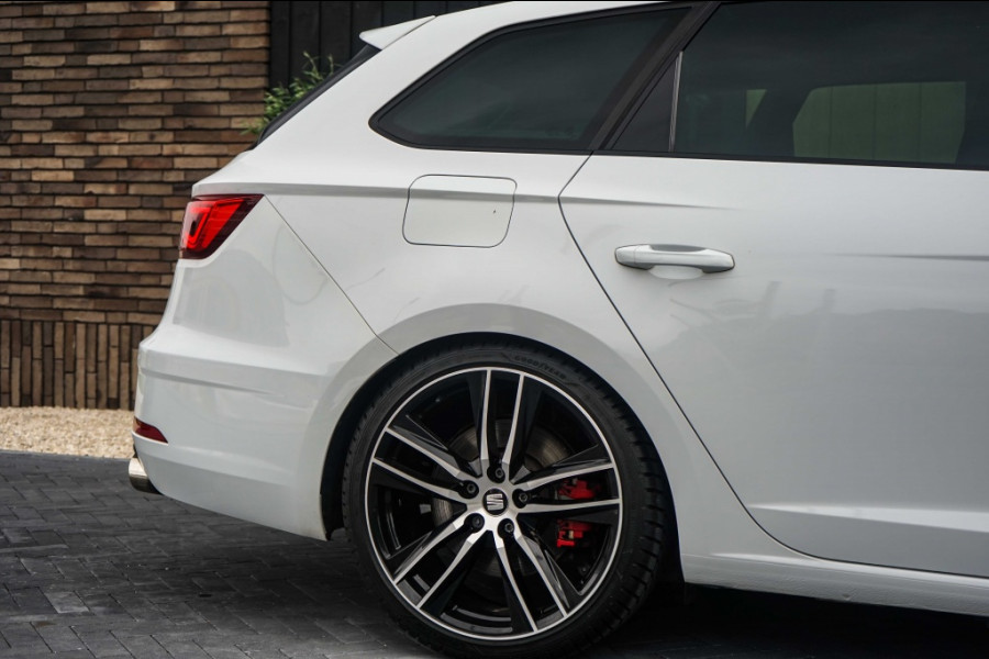 Seat Leon ST Leon 2.0 TSI Cupra 300 4Drive/JDStage1/Pano/Schalen/DCC/ACC