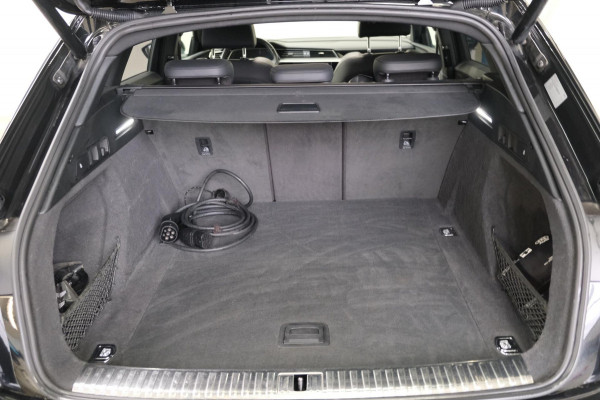 Audi e-tron E-tron 55 quattro advanced Pro Line Plus 95 kWh > Lees Advertentie <