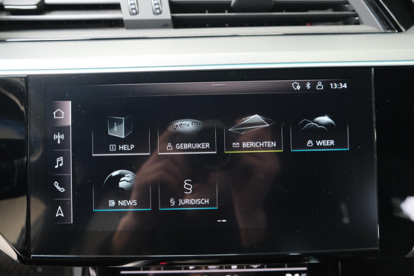 Audi e-tron E-tron 55 quattro advanced Pro Line Plus 95 kWh > Lees Advertentie <