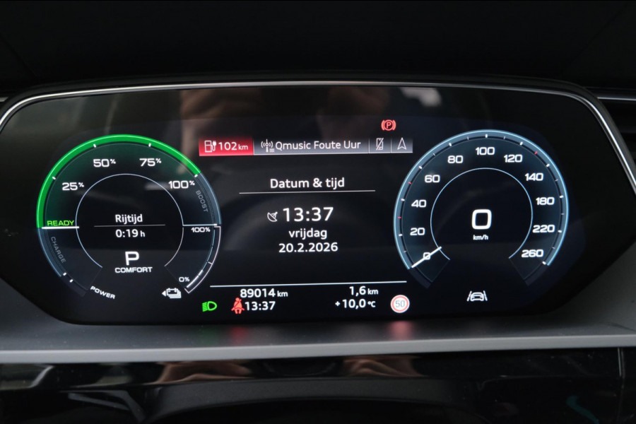 Audi e-tron E-tron 55 quattro advanced Pro Line Plus 95 kWh > Lees Advertentie <