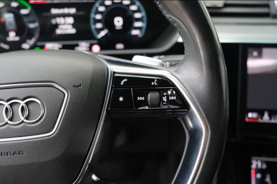 Audi e-tron E-tron 55 quattro advanced Pro Line Plus 95 kWh > Lees Advertentie <