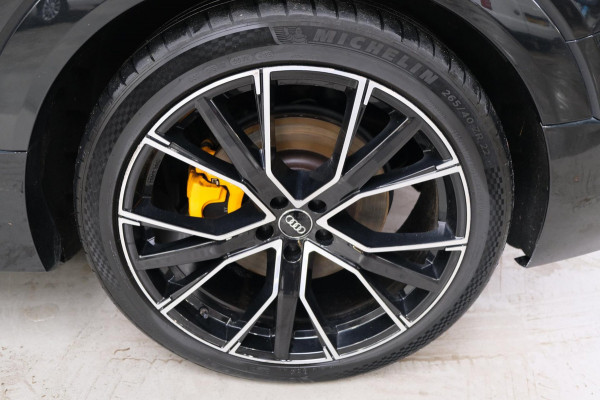 Audi e-tron E-tron 55 quattro advanced Pro Line Plus 95 kWh > Lees Advertentie <