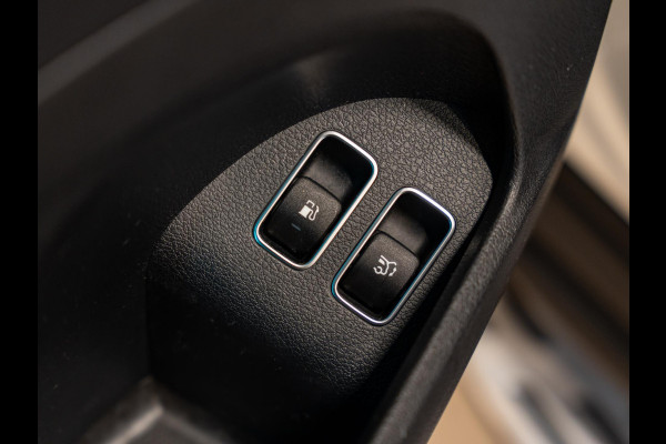 Mercedes-Benz GLE 350 e 4MATIC Premium Plus AMG Line, Pano, Night Pakket, Burmester, 360 Cam, Luchtvering, Ambiënte Light