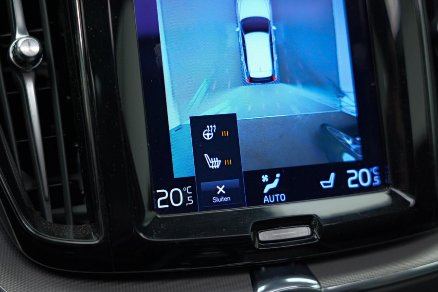 Volvo XC60 2.0 Recharge T8 AWD R-Design |Bomvoll|Pano|360 Camera|Luchtvering|Trekhaak|H&K|HUD|