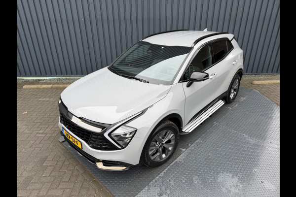 Kia Sportage 1.6 T-GDi Hybrid Dark Edition | Afnm Trekhaak | Treeplanken | Rijklaar!!