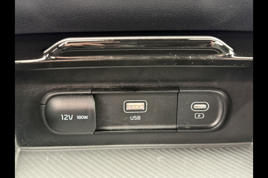 Kia Sportage 1.6 T-GDi Hybrid Dark Edition | Afnm Trekhaak | Treeplanken | Rijklaar!!