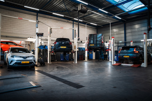 Ford Fiesta 1.0 EcoB. ST-Line 5-drs. B&O-AUDIO/KEYLESS/CAMERA/DODEHOEK/ADAPT.CRUISE/WINTERPACK