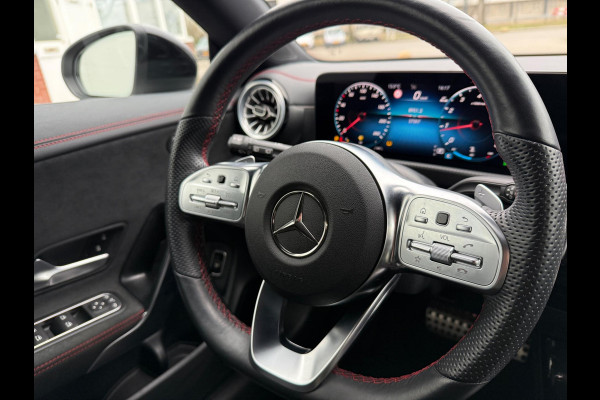 Mercedes-Benz CLA-Klasse Shooting Brake 200 AMG Line