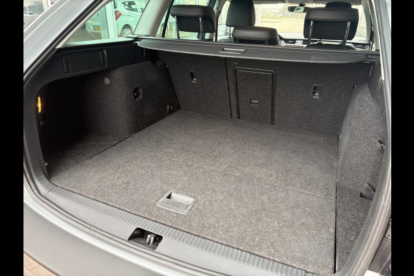 Škoda Octavia Combi 1.0 TSi 115pk Business Edition LEDER/NAVI/CARPLAY/CRUISE/PDC/WINTERPACK