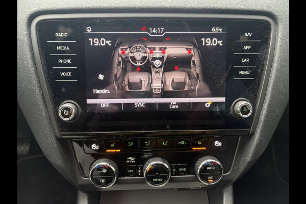 Škoda Octavia Combi 1.0 TSi 115pk Business Edition LEDER/NAVI/CARPLAY/CRUISE/PDC/WINTERPACK