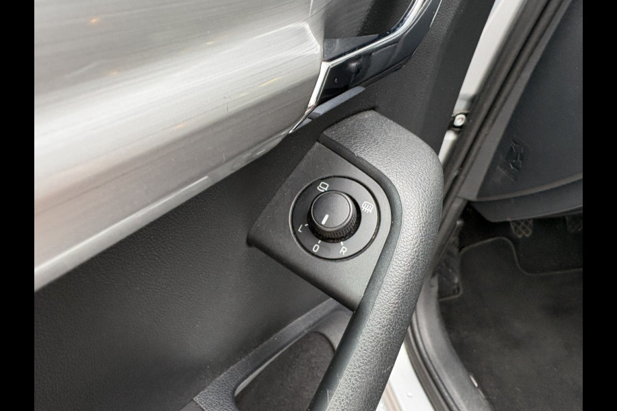 Škoda Octavia Combi 1.0 TSi 115pk Business Edition LEDER/NAVI/CARPLAY/CRUISE/PDC/WINTERPACK