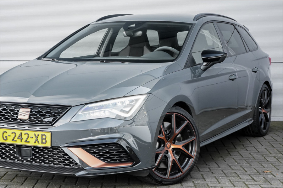 Seat Leon ST 2.0 TSI CUPRA 300 Kuipstoelen Virtual Cockpit Camera 19"
