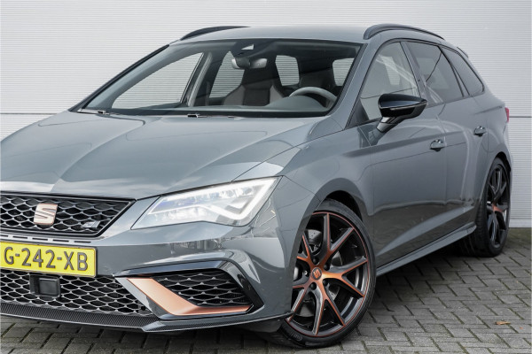 Seat Leon ST 2.0 TSI CUPRA 300 Kuipstoelen Virtual Cockpit Camera 19"