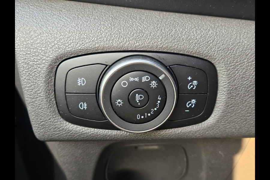 Ford Transit Custom 320 2.0 TDCI L1H1 Sport 185pk Automaat | SCI | Bi-Xenon | Achteruitrijcamera | Stoel + Voorruit verwarming | 3 zits | Verlengde Fabrieksgarantie t/m 02/2027